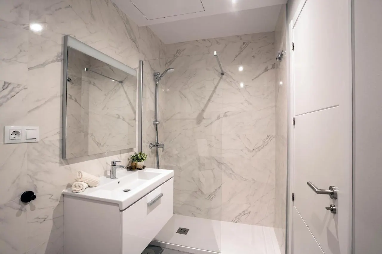 Sealine Luxury Apartment In Torrox Costa