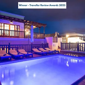 villa-vista-rey-6-bedroom-vista-lobos-playa-blanca.in-canary-islands.com/